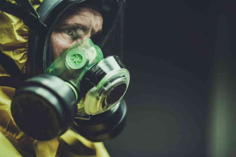 Un masque à haute protection pour éviter toute contamination.